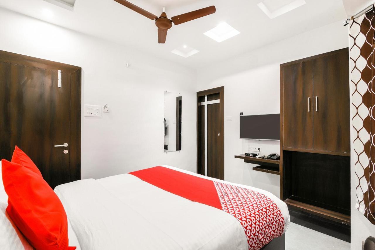 Hotel Oyo 14826 Ashoka Executive Aurangābād Esterno foto